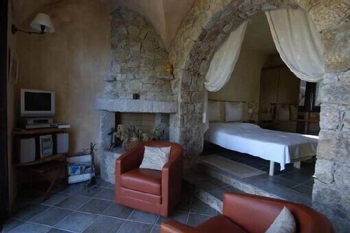 Villa pour 4 personnes, avec jardin et terrasse, animaux acceptés à Corbara - 2