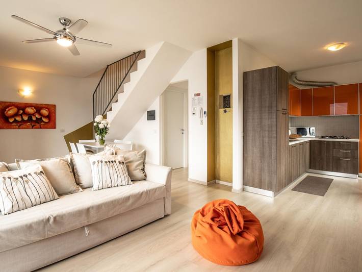 Gîte pour 10 personnes, avec balcon ainsi que piscine et jardin à Vercana - 2