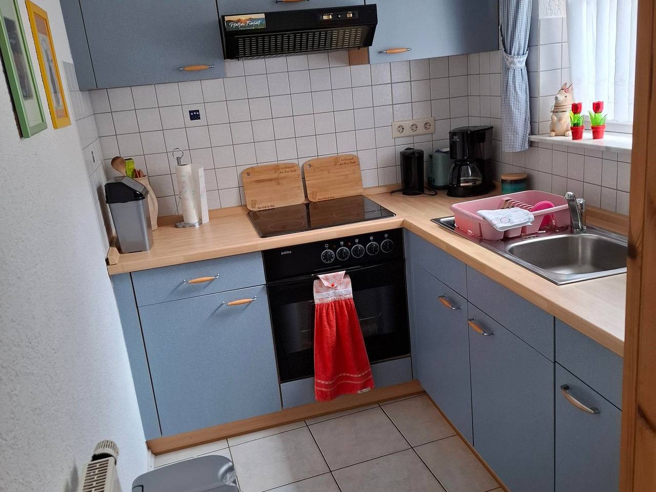 Ganze Ferienwohnung, Gästehaus Fecht - Ferienwohnung in Hambach (Neustadt), Neustadt an der Weinstraße