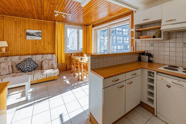 Gîte pour 6 personnes, avec balcon dans Office De Tourisme De Saint Francois Longchamp