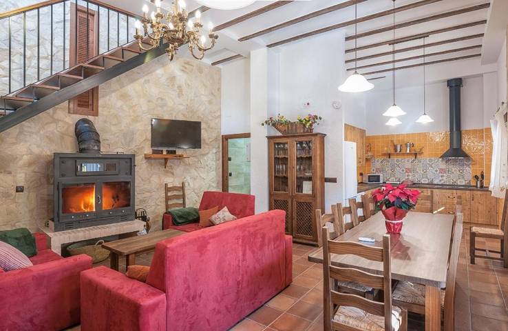 Casa rural para 14 personas, con Balcón y Terraza además de Vistas al lago y Vistas en Tolosa (Alcalá del Júcar)