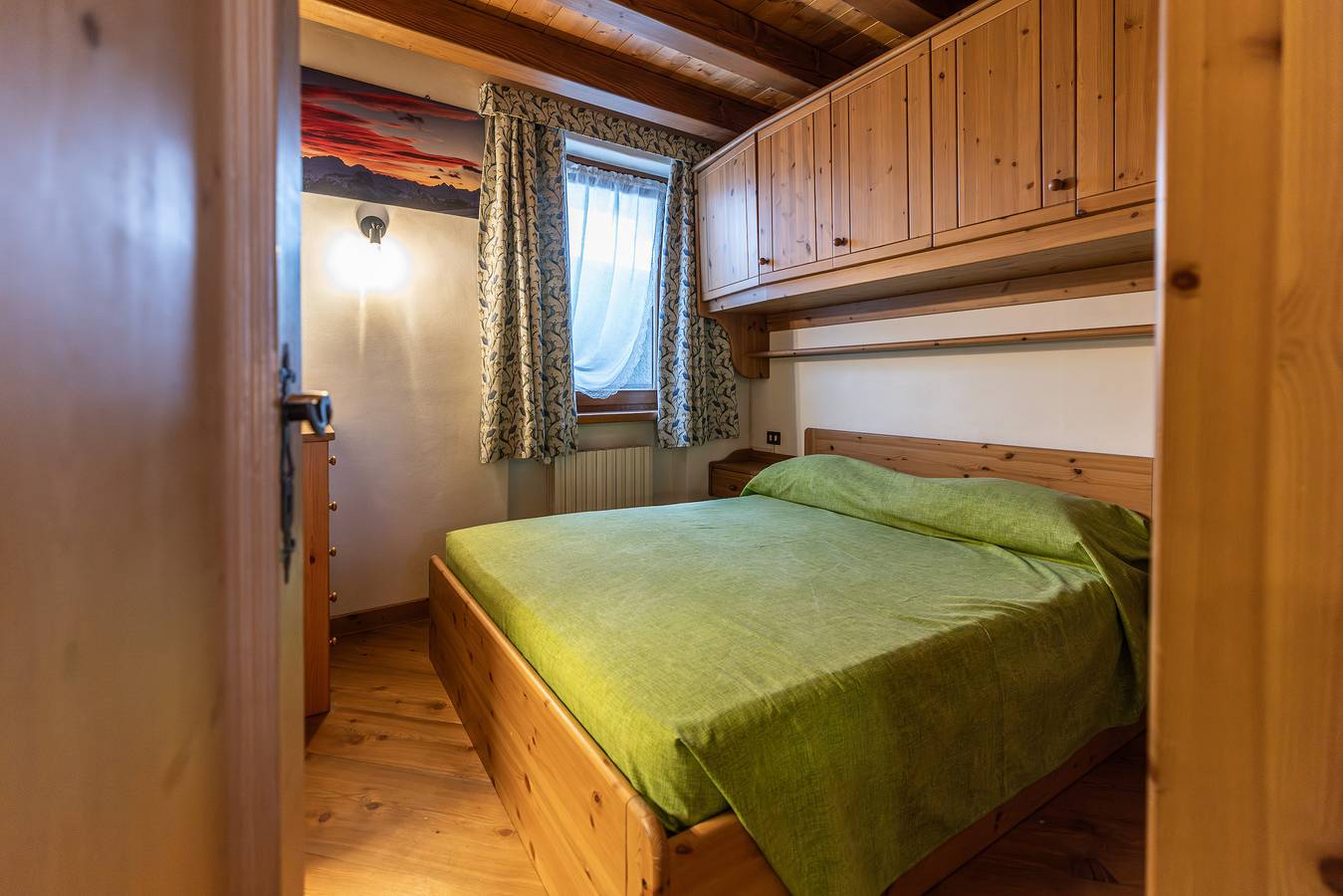 Appartamento intero, Casa Noce, tranquilla e immersa nella natura in Cortina d'Ampezzo e dintorni, Dolomiti Superski