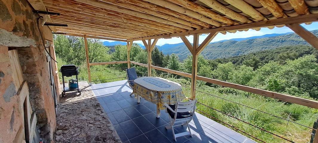 Ferienwohnung für 2 Personen, mit Garten in Alpes-de-Haute-Provence