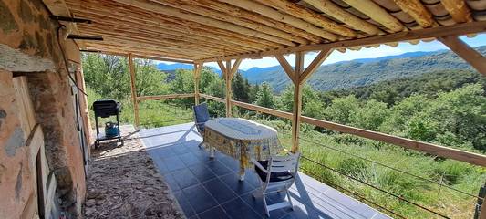 Ferienwohnung für 2 Personen, mit Garten in Alpes-de-Haute-Provence