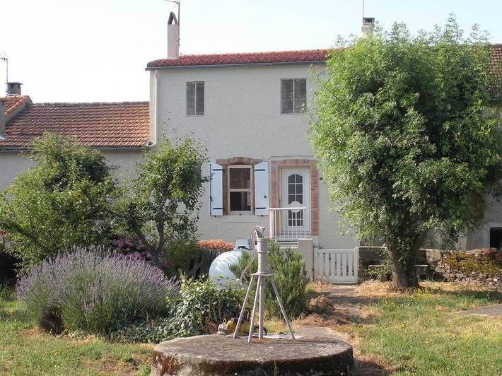 Gîte pour 4 personnes, avec piscine et jardin, animaux acceptés à Villardonnel