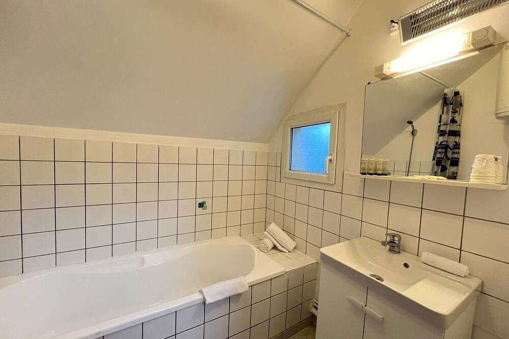 Ganze Wohnung, Le Mollien-Apartment-Ensuite Bad in Calais, Calais und Umgebung