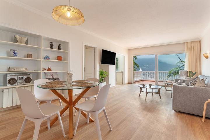 Ferienhaus 'Mocan' mit Meerblick, privater Terrasse und Wlan in Realejo Alto, Los Realejos