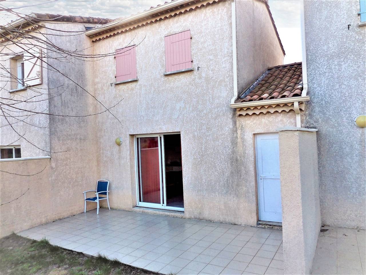 Maison charmante à Salavas avec piscine et jardin in Salavas, Ardèche