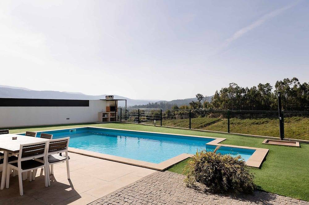 Casa dos Mirtilos Duke T8 in Britelo, Gémeos e Ourilhe, Distrito de Braga