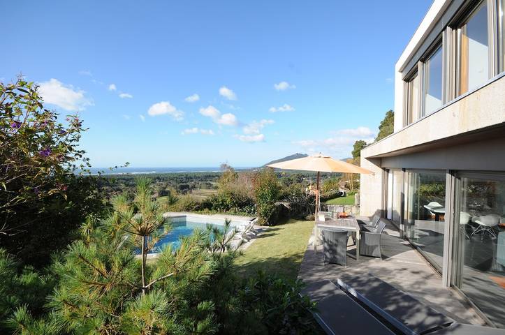 Location de vacances pour 6 personnes, avec piscine ainsi que vue sur l’océan et jardin dans Caminha - 3
