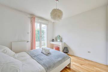Appartement De Vacances pour 4 Personnes dans Rueil-Malmaison, Hauts-de-Seine, Photo 2