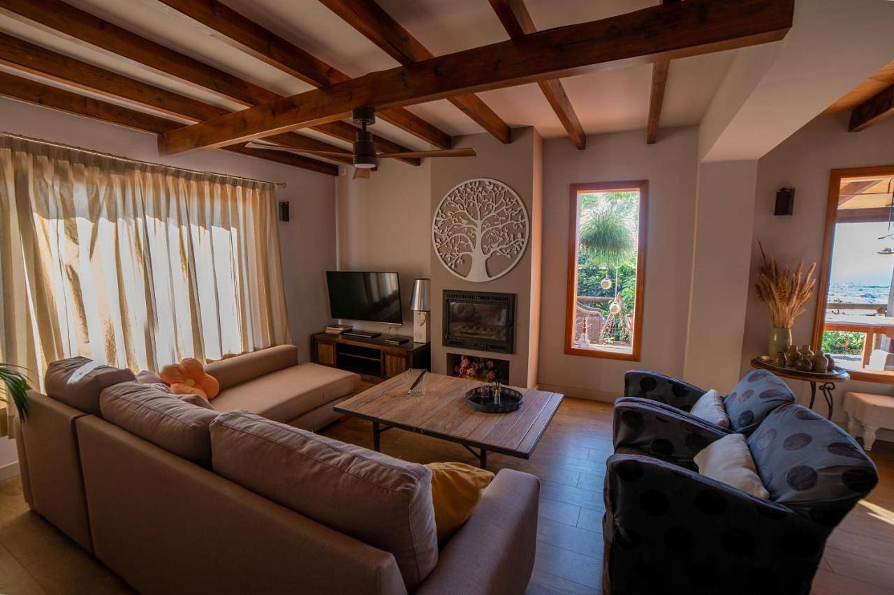 Four-Bedroom House in Motril, Cordillera Penibética