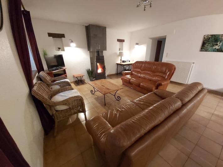 Gîte pour 8 personnes, avec jardin et piscine à Languidic - 4