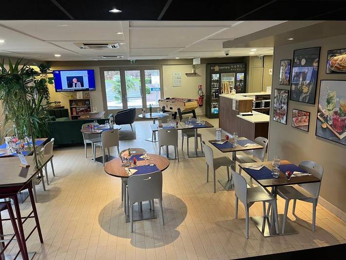 Hôtel pour 3 personnes, avec vue et jardin à Amilly - 2