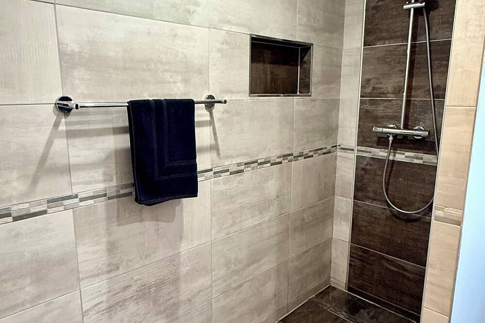 Apartamento entero, L'Aube - Cosy gîte with nature view for 4 people in Corcieux, Parque natural regional de los Ballons des Vosges