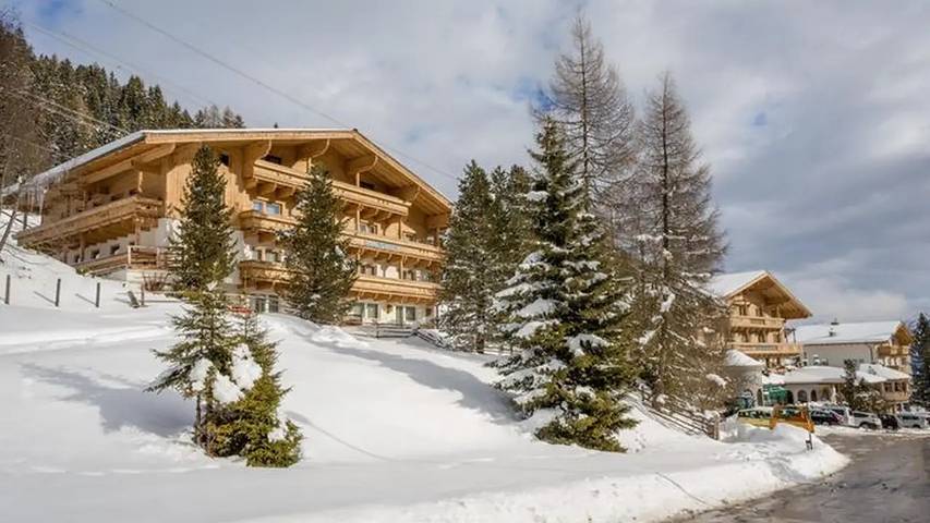 Hotel für 4 Personen, mit Garten und Sauna