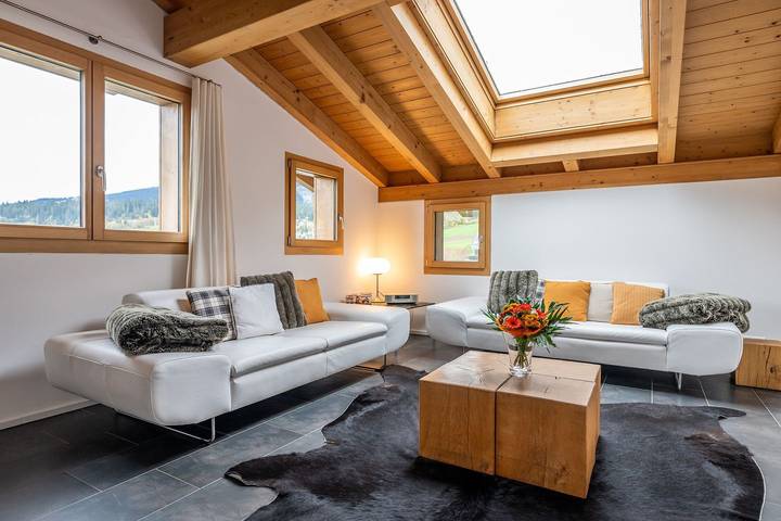 Ferienwohnung für 4 Personen, mit Terrasse und Sauna sowie Ausblick in Flims