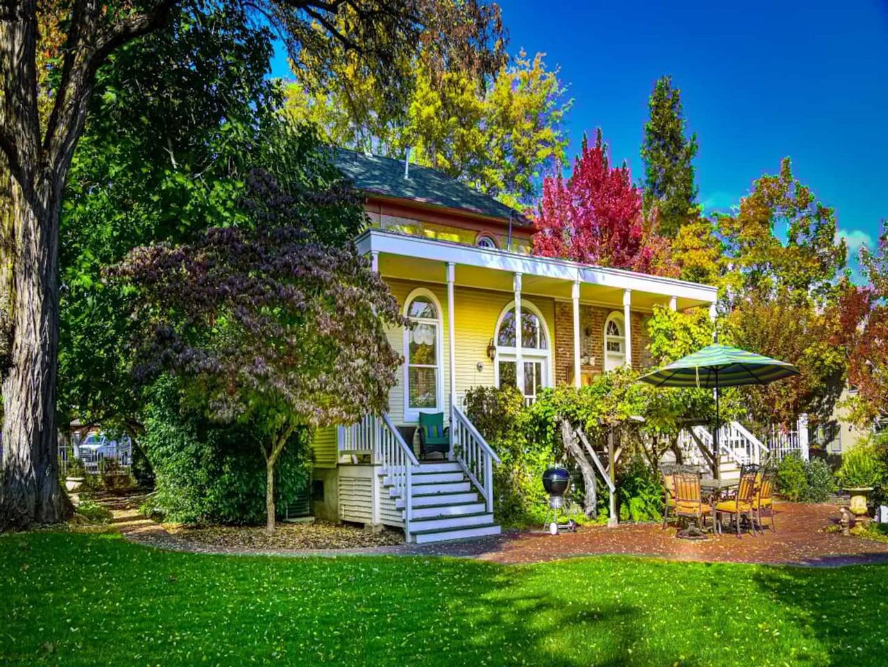 B.F. Dowell House in Jacksonville in Jacksonville (OR), Oregon