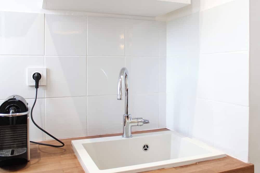 Appartement entier, Studio Cosy Vue Dégagée proche Paris in Montreuil, Seine-Saint-Denis