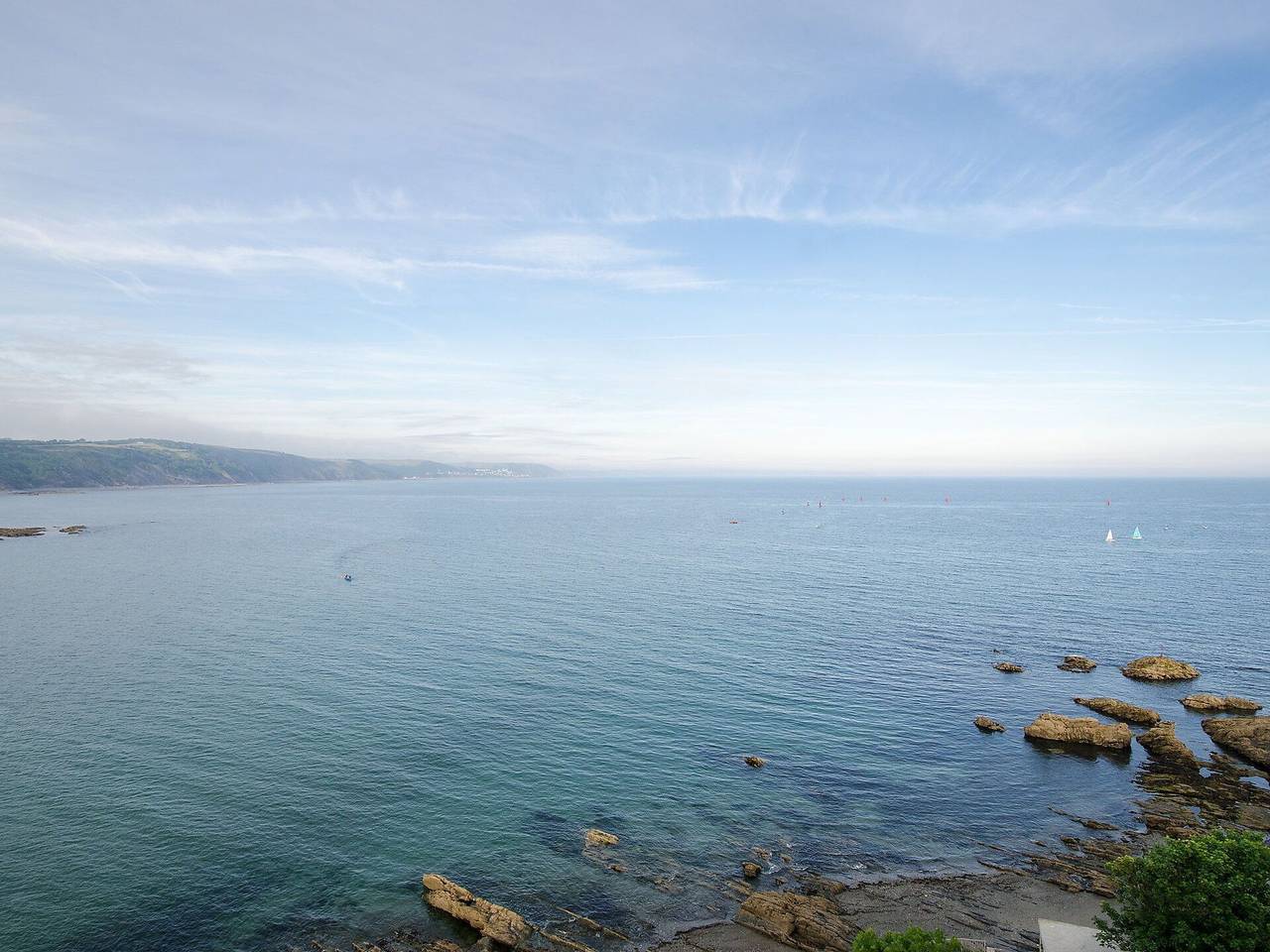 Entire apartment, Looe 107 - Rock Towers 107.2 in Looe, Cornwall