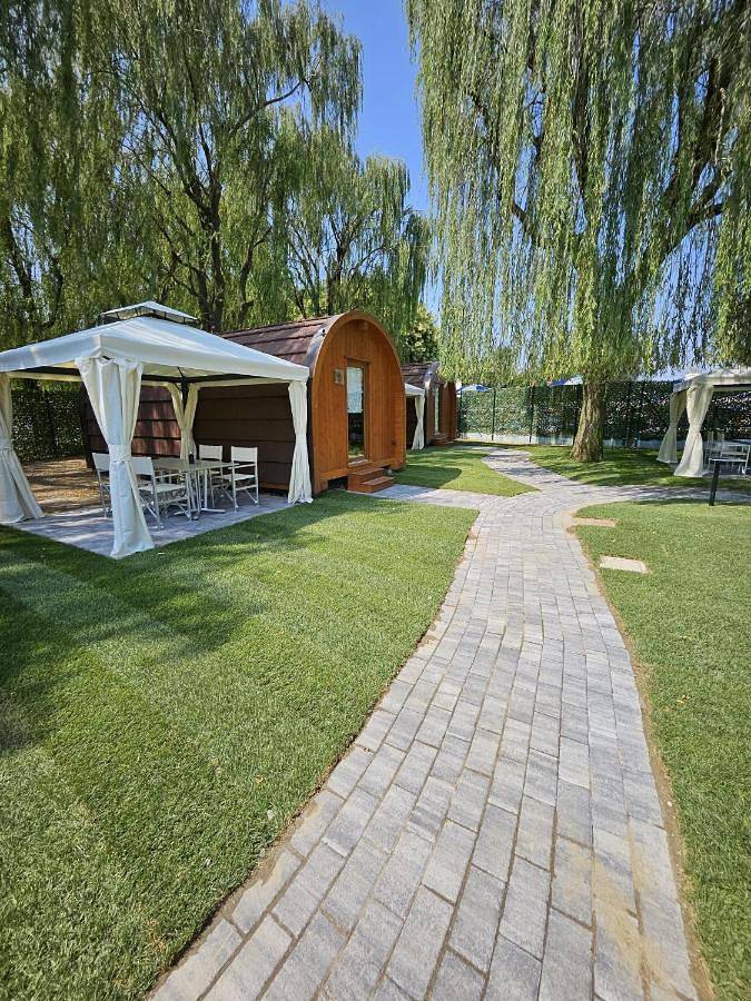 Agriturismo per 4 persone, con Terrazza e Idromassaggio nonché Giardino e Sauna in Provincia di Novara