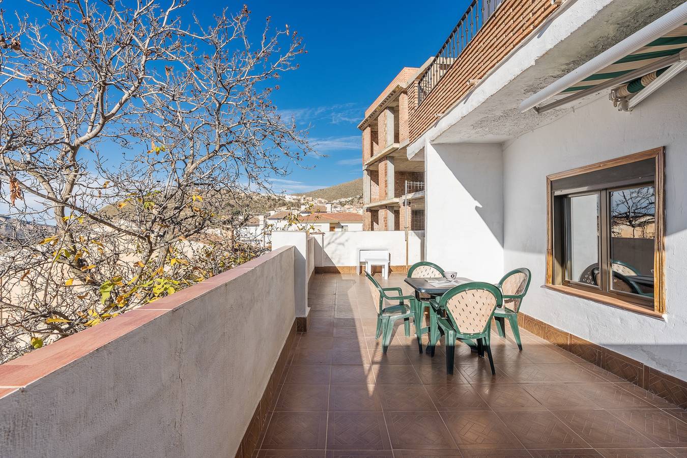 Hel lägenhet, Apartment 'Apartamento B' with Private Terrace and Wi-Fi in Sierra Nevada omgivningar, Güejar Sierra
