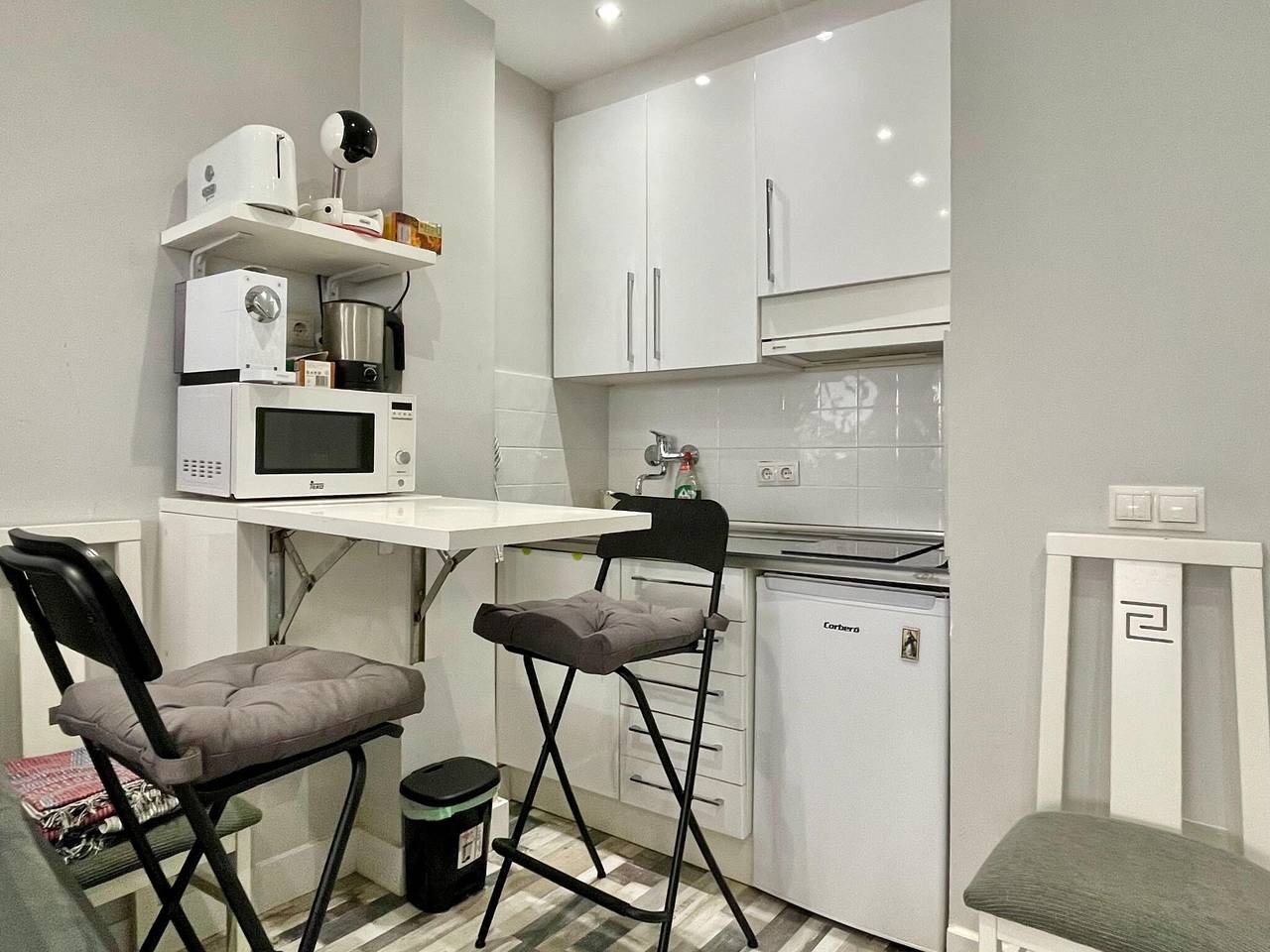 Entire apartment, Apartment in Torremolinos near Beach in Montemar Torremolinos, Torremolinos