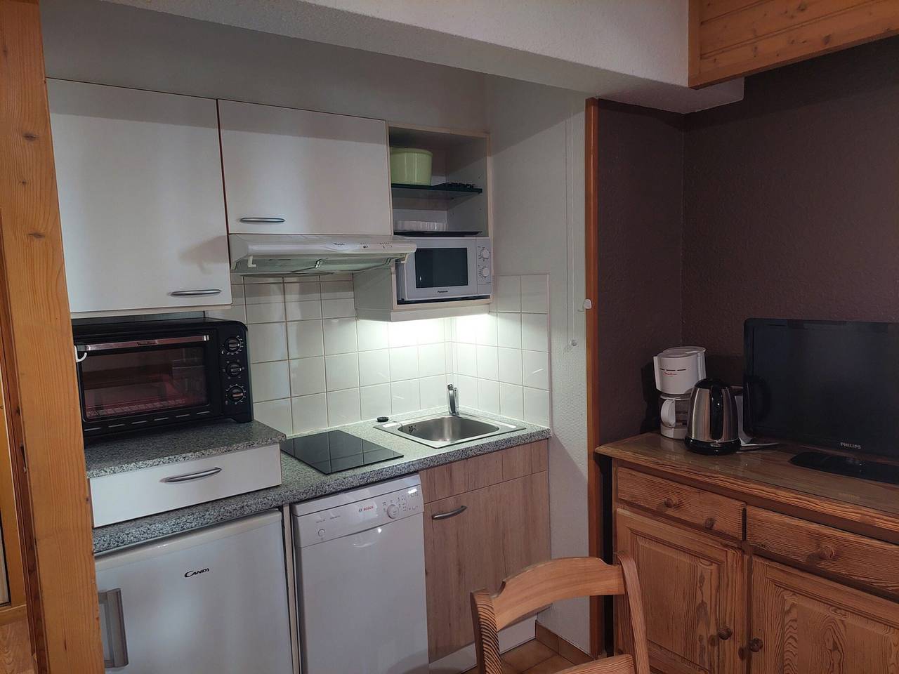 Estudio entero, Estudio en Brides-les-Bains con wifi y parking, 4 pers in Brides-les-Bains, Les Trois Vallées