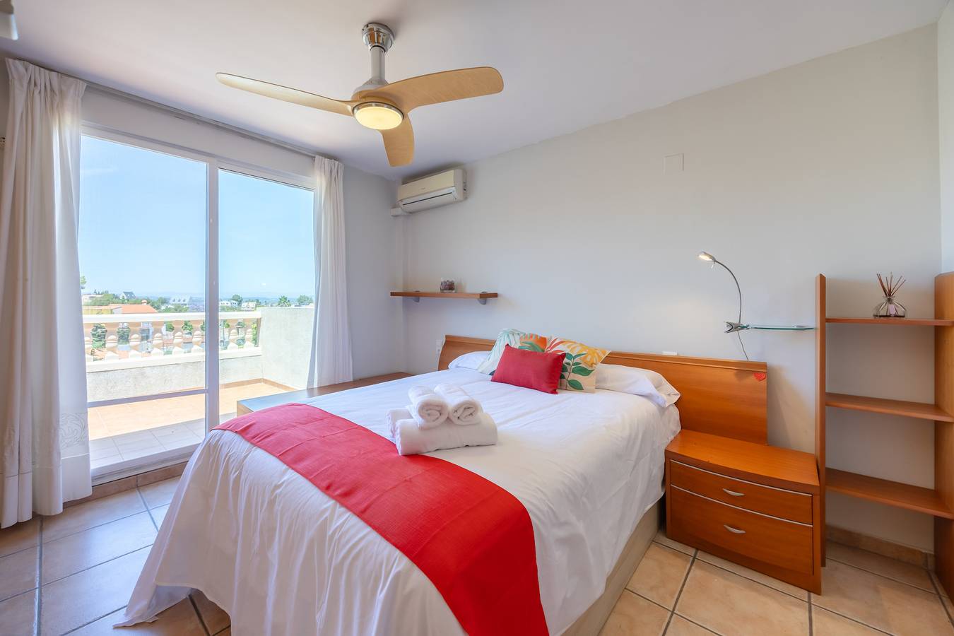 Villa pour 8 personnes avec terrasse in Chiva, Province de Valence