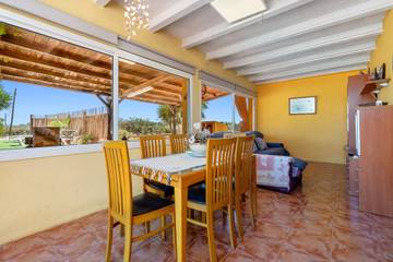 Villa for 6 People in l'Ametlla de Mar, Tarragona Province, Photo 4