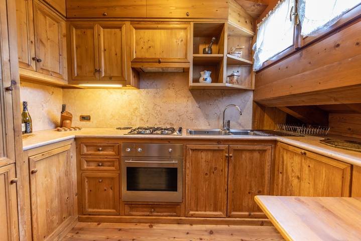 Gîte pour 6 personnes, avec balcon et jacuzzi à San Vito di Cadore - 3