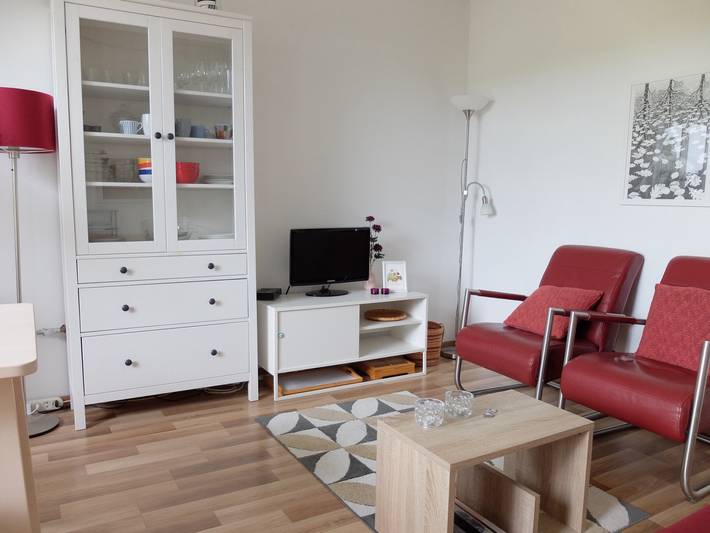 2-Personen-Ferienhaus mit Talblick und Terrasse am sonnigen Berghang bei Husen, die Natur in Lichtenau, Kreis Paderborn