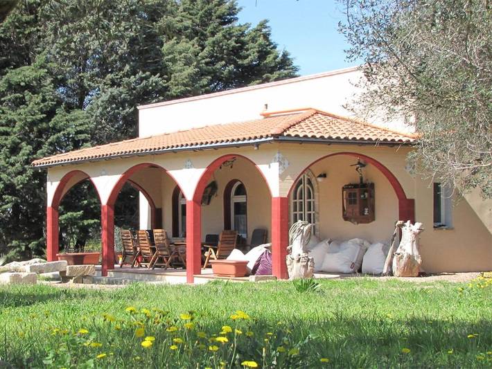 Appartamento per 3 persone, con Terrazza e Giardino nonché Piscina e Panorama a Cutrofiano