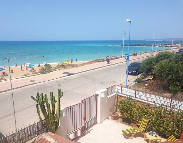 Dom dla 8 osób, z Balkon i Taras oraz Ogród i Widok w Dune