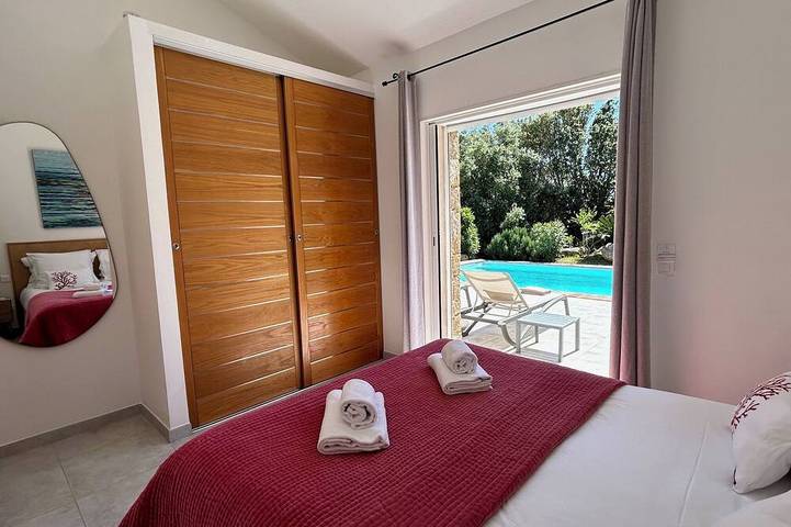 Villa pour 4 personnes, avec terrasse et jardin à Figari - 3