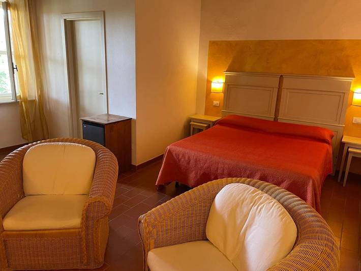 Chambre d’hôte pour 2 personnes, avec piscine et jardin ainsi que terrasse et vue à Campiglia Marittima - 3