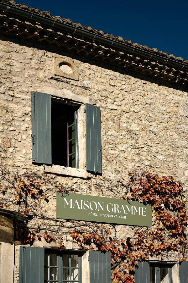 Hôtel pour 2 personnes, avec terrasse et vue à Lussan - 2