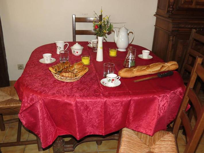 Location de vacances pour 4 personnes, avec jardin à Asnois - 3