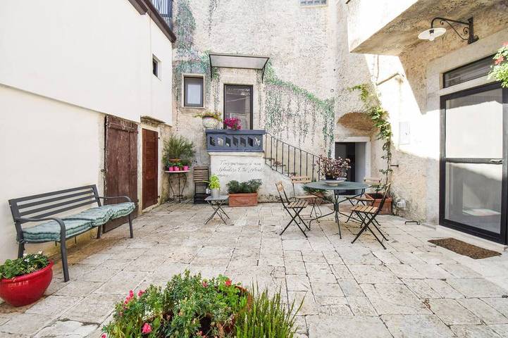 Gîte pour 3 personnes, avec balcon à Filignano