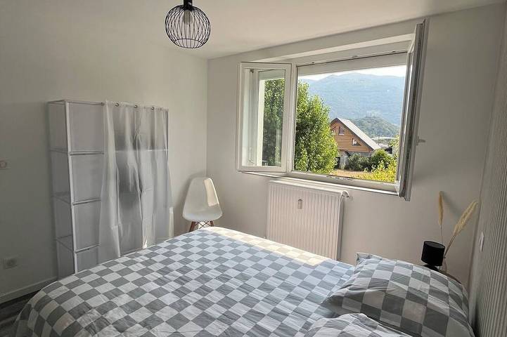 Entire apartment, Charming & cosy T2, close to Casino Park and Spa in Argelès-Gazost, French Pyrenees