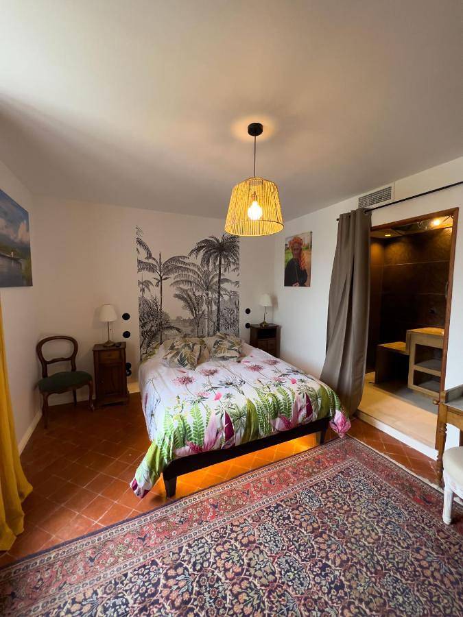 Double Room with Garden View in Saint-Jean-de-Barrou, Côte méditerranéenne (France)