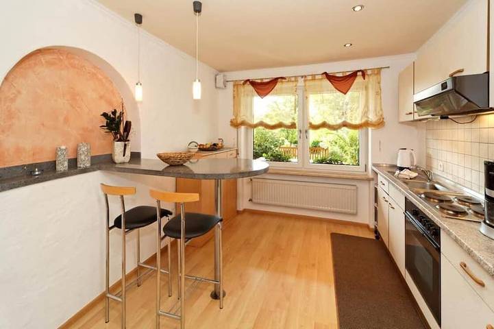 Ferienwohnung für 4 Personen, mit Garten und Balkon - 1