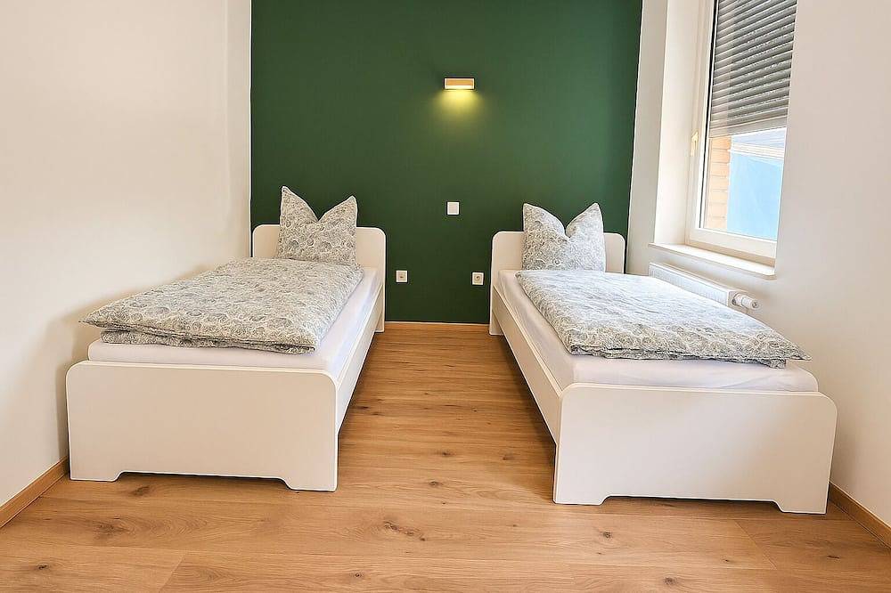 Ganze Wohnung, Dimi Living nah am Centro in Oberhausen, Ruhrgebiet