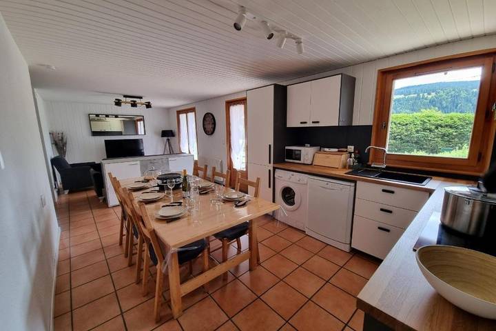 Gîte pour 4 personnes, avec jardin à Bois-d'Amont - 3