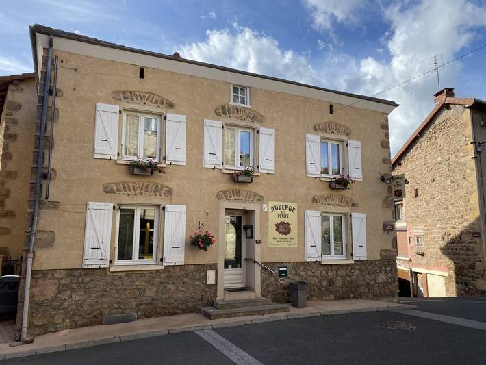 Gîte pour 15 personnes, avec terrasse