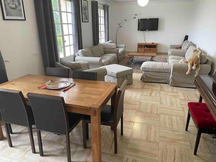 Location de vacances pour 6 personnes, avec jardin ainsi que terrasse et vue à Le Teilleul - 3