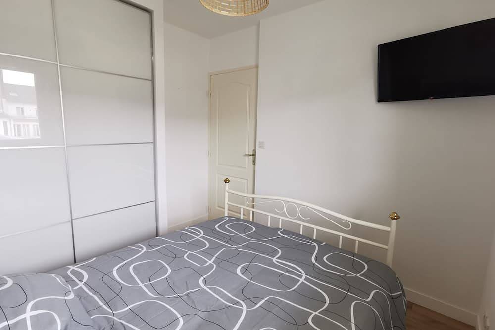 Appartement entier, Appartement lumineux tout confort à 100m de la plage et proximité commerces in Saint-Cast-le-Guildo, Région de Dinan
