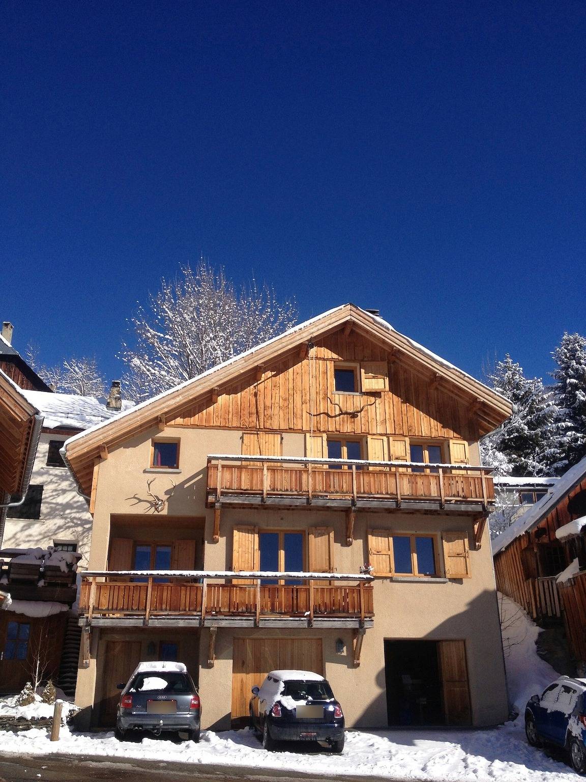 Chalet 'Les Gentianes' con 4 dormitorios, chimenea, a 500 m de las pistas, pueblo antiguo in Villard-Reculas, Parque Nacional de los Ecrins