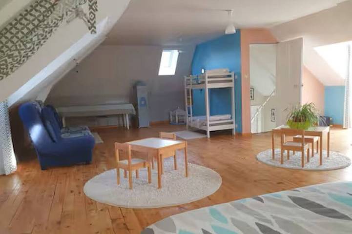 Location de vacances pour 12 personnes, avec jardin ainsi que piscine et balcon à Condat - 3