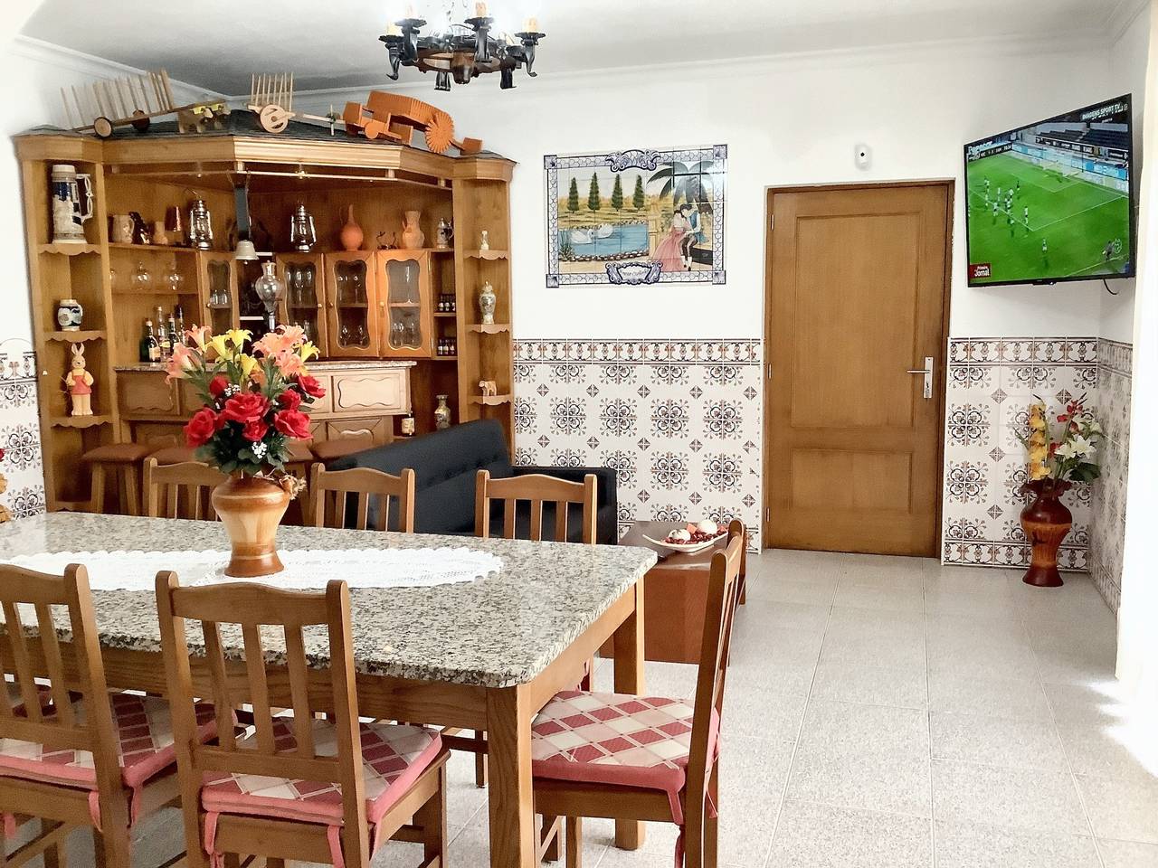 Casa Encantadora em Cortiçada com Varanda e Vista para a Montanha in Cortiçada, Distrito da Guarda